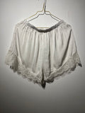 SILKY LACE SHORTS “OFF WHITE“ • 100% Viscose
