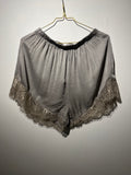 SILKY LACE SHORTS “TAUPE“ • 100% Viscose