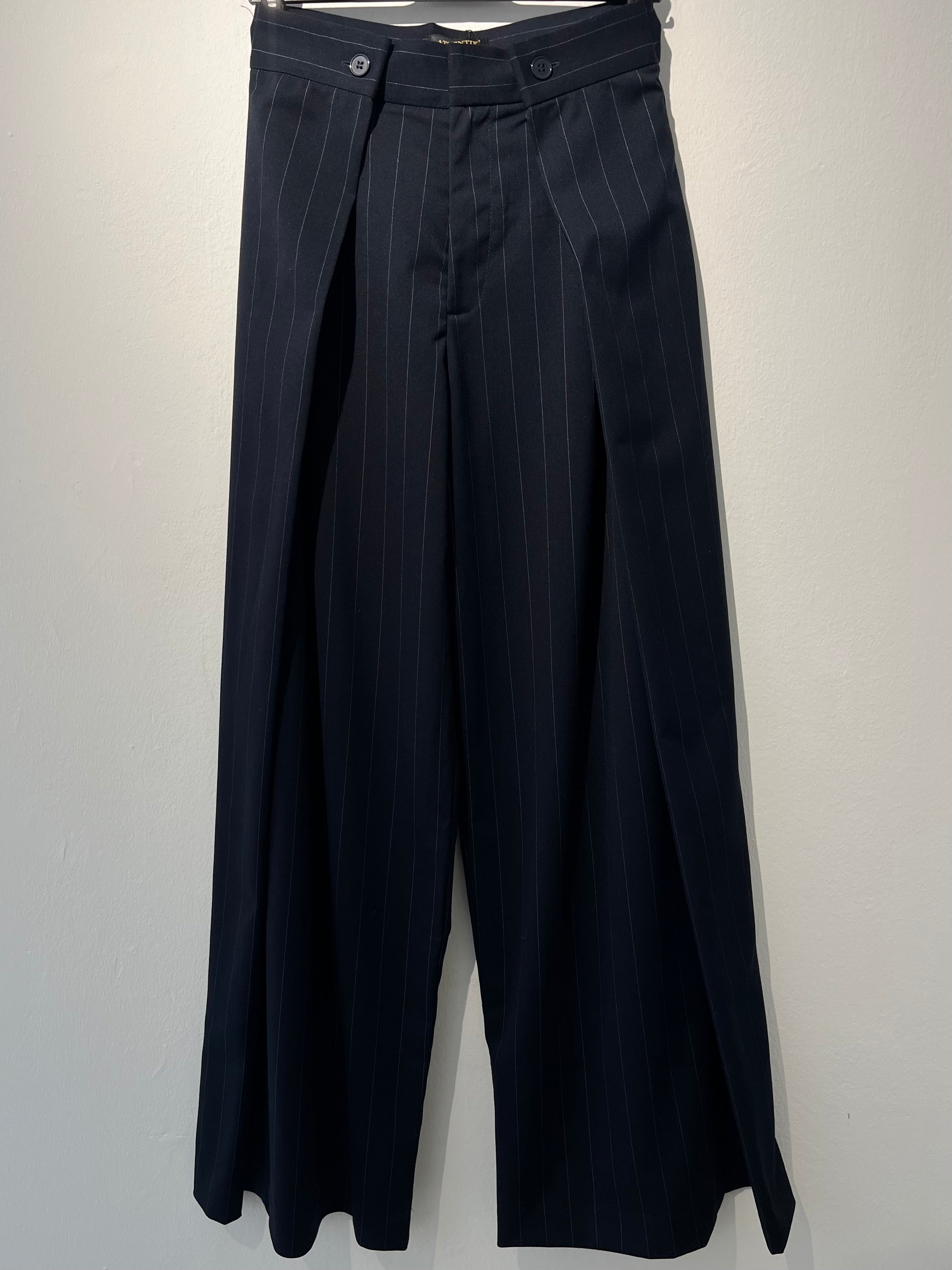 PANTS MARINE “FOLDED“ • 69% Poly % 29% Rayone ; 2 % elastane