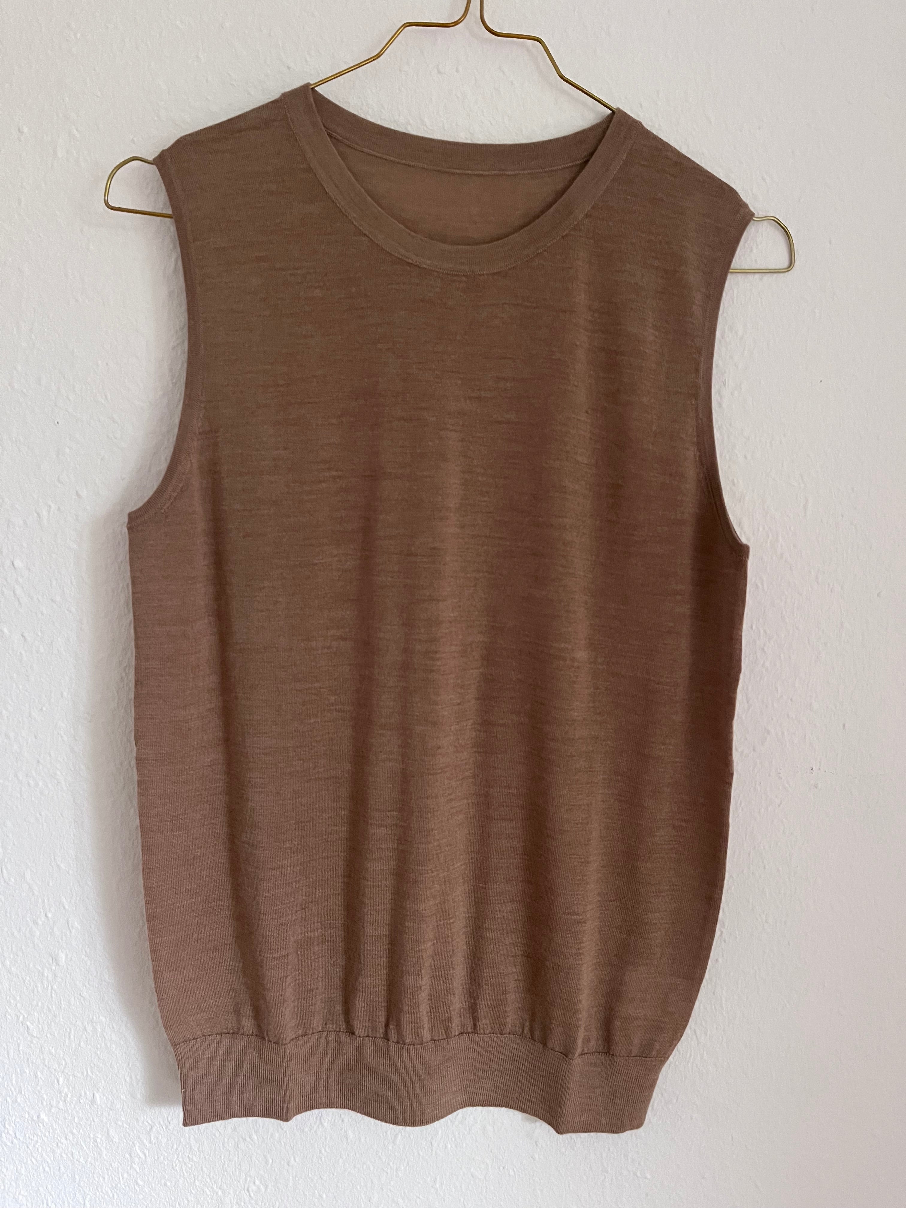 SHIRT LIGHT-WOOL “TANK“ beige • 25% Maulbeer Seide, 75% Wolle