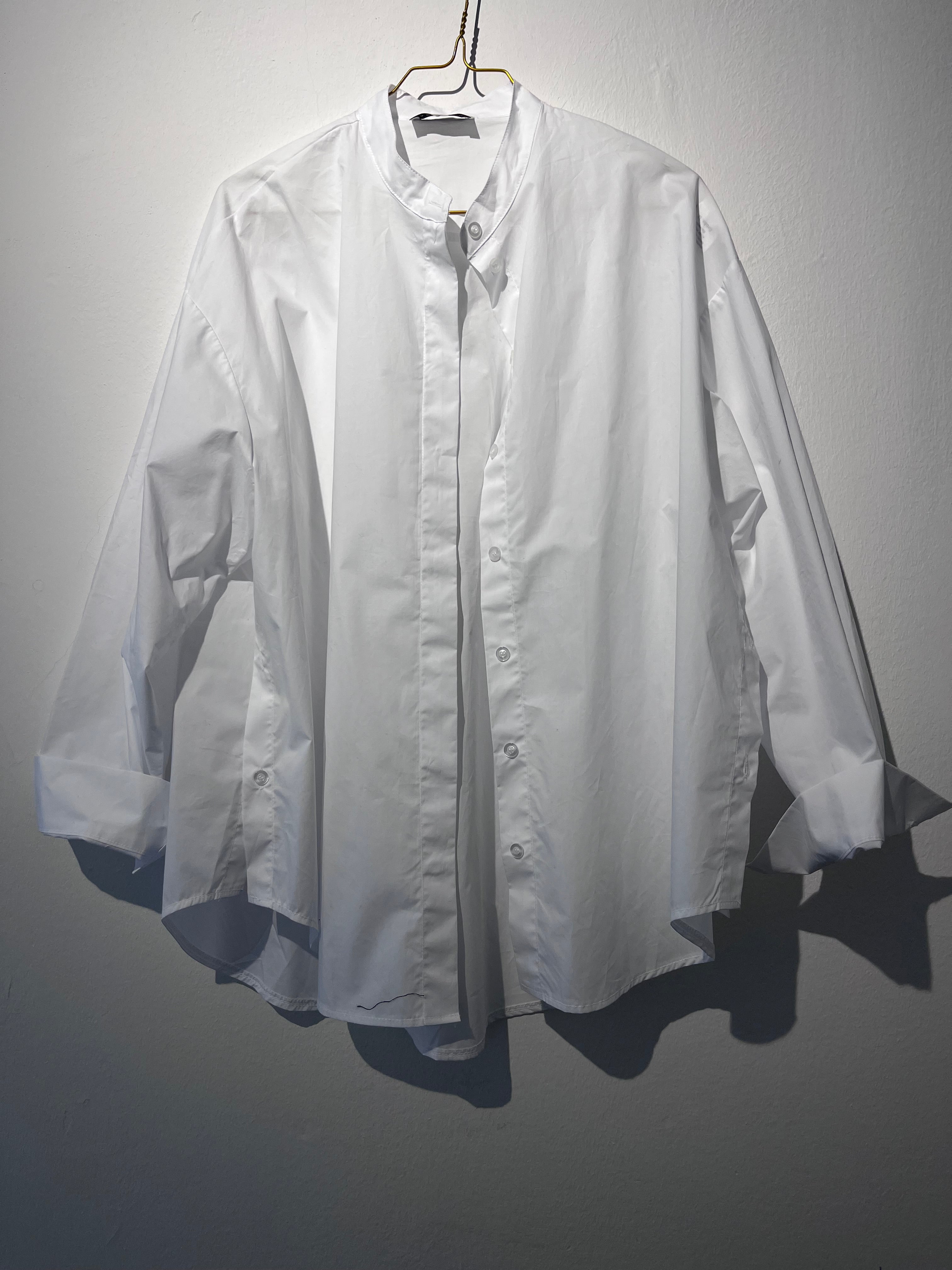 BLUSE CLASSIC “WHITE” • 100% Cotton
